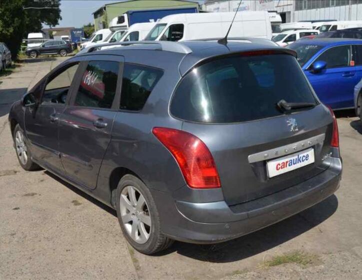 Peugeot 308 6