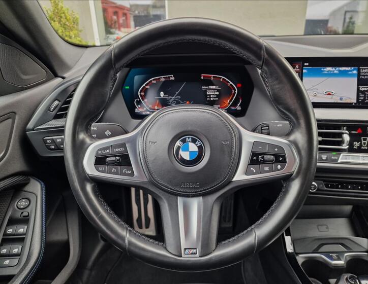 BMW Řada 2 21