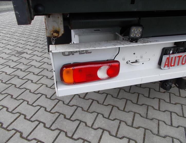 Opel Movano 11
