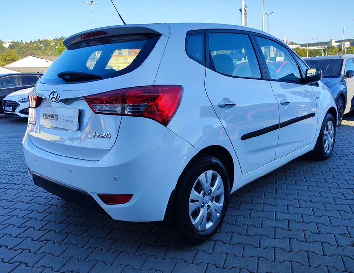 Hyundai ix20 5