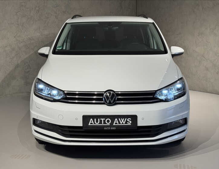 Volkswagen Touran 2