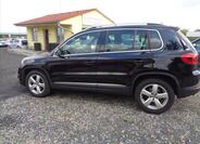 Volkswagen Tiguan 8