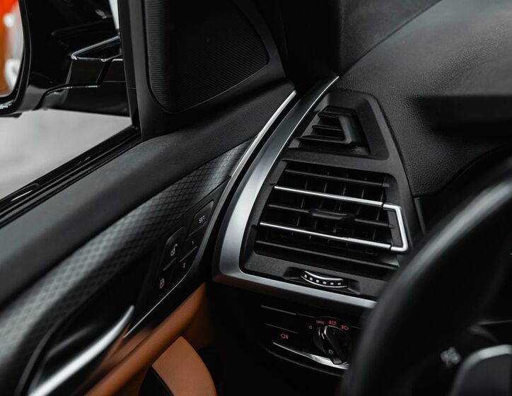 BMW X3 7