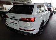 Audi Q7 5