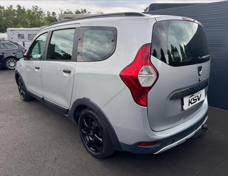 Dacia Lodgy 9