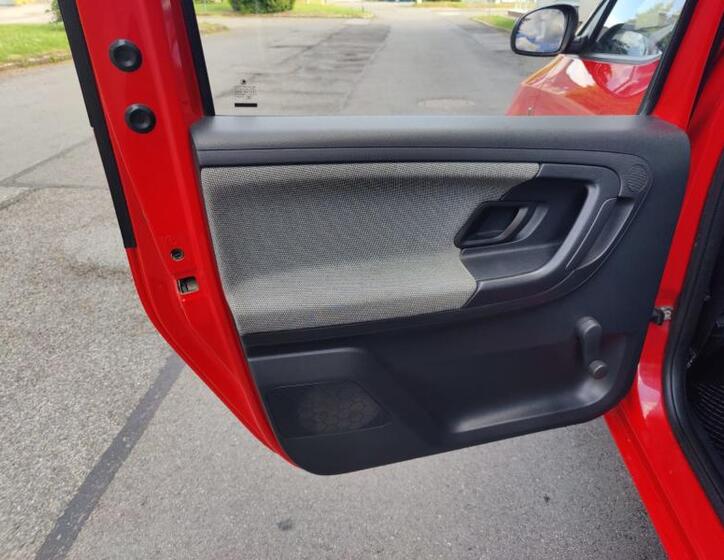 Škoda Roomster 13