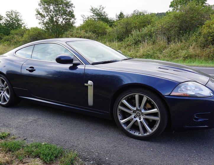 Jaguar XKR 2