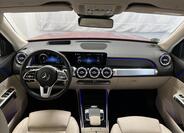Mercedes-Benz GLB 13