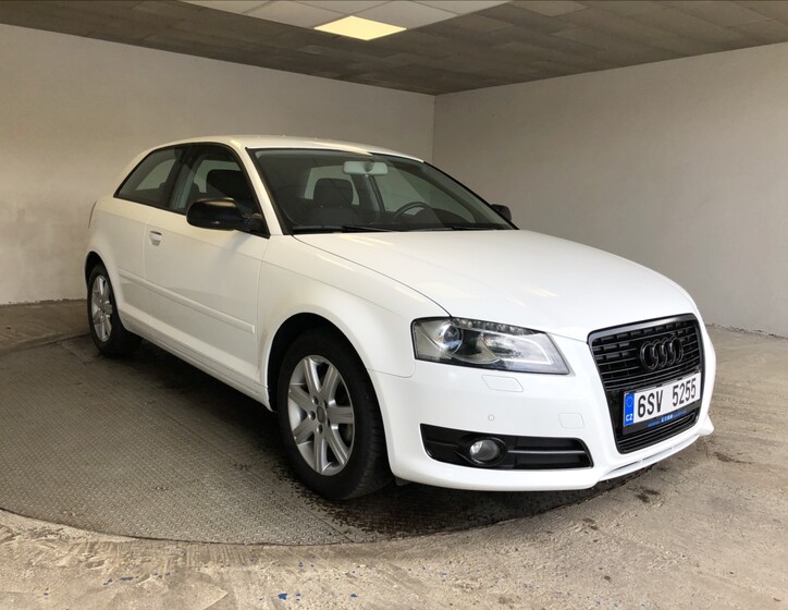 Audi A3 1