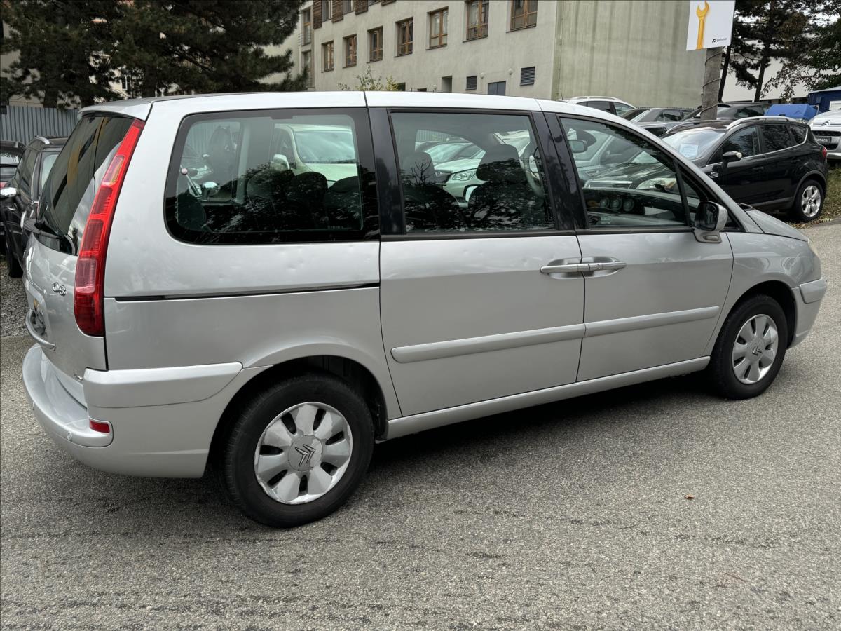 Citroën C8