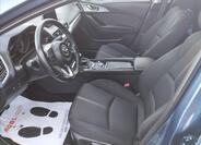 Mazda 3 7