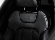 Audi Q8 20