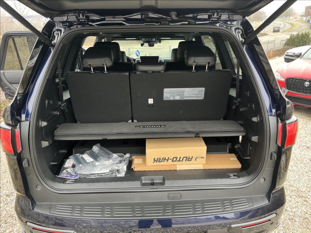 Toyota Sequoia