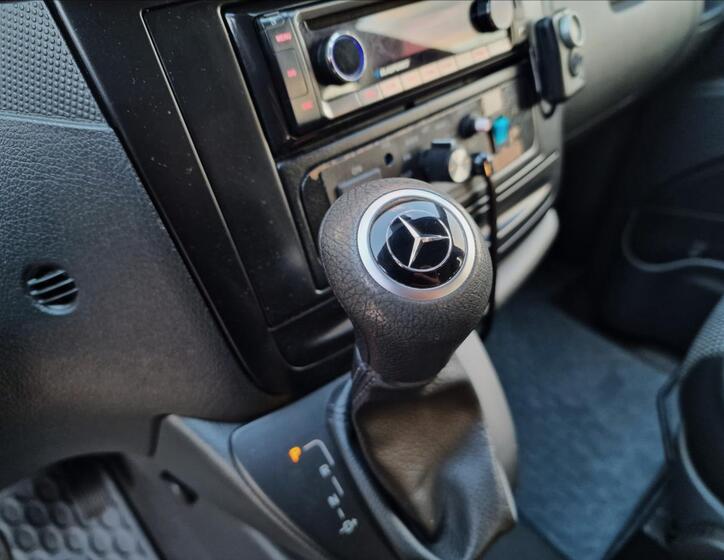 Mercedes-Benz Vito 29