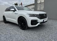 Volkswagen Touareg 1