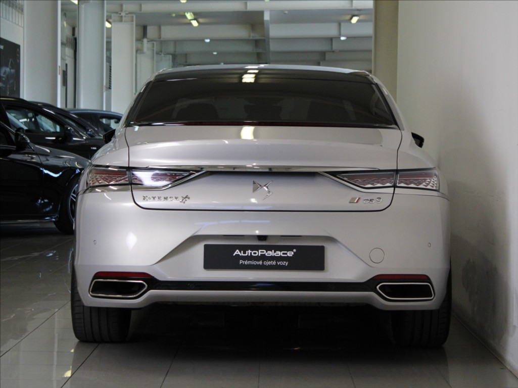 DS Automobiles DS9