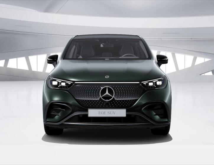 Mercedes-Benz EQE 2