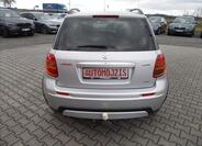 Suzuki SX4 9