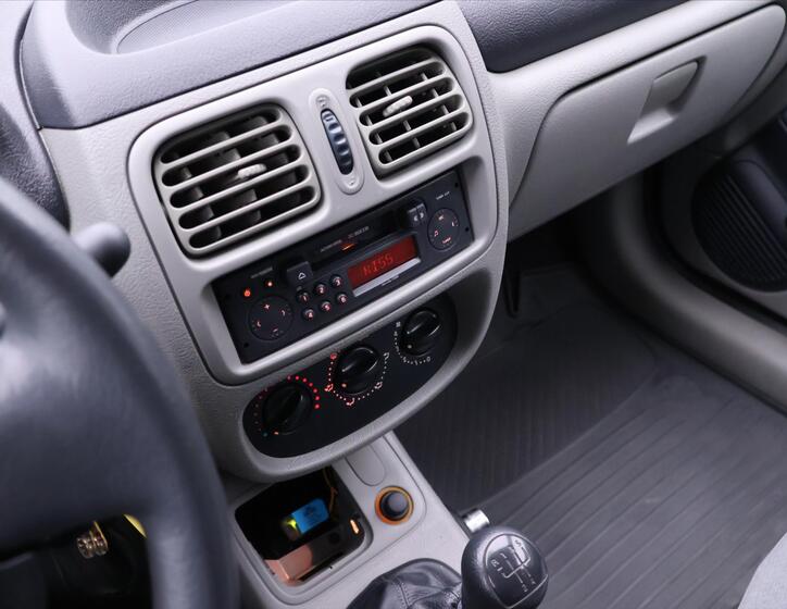 Renault Thalia 21