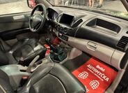 Mitsubishi L200 11