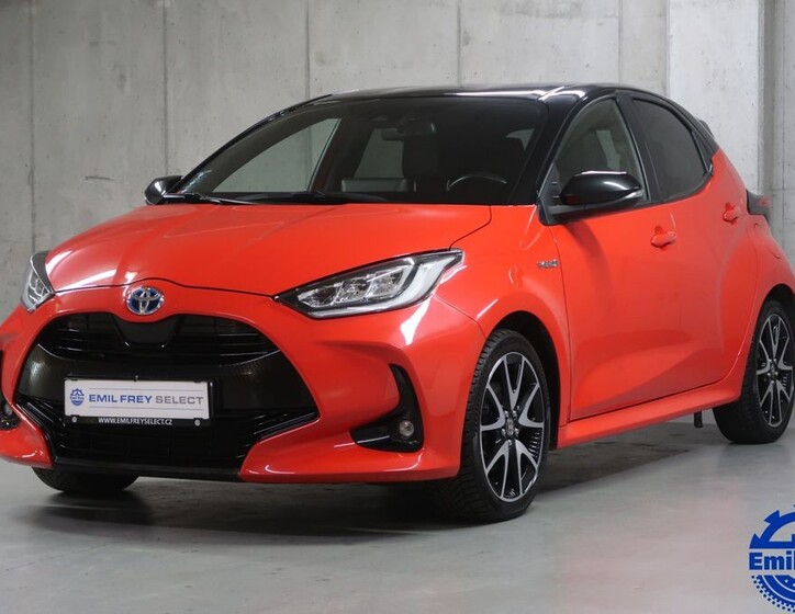 Toyota Yaris 1