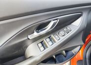 Hyundai i30 32