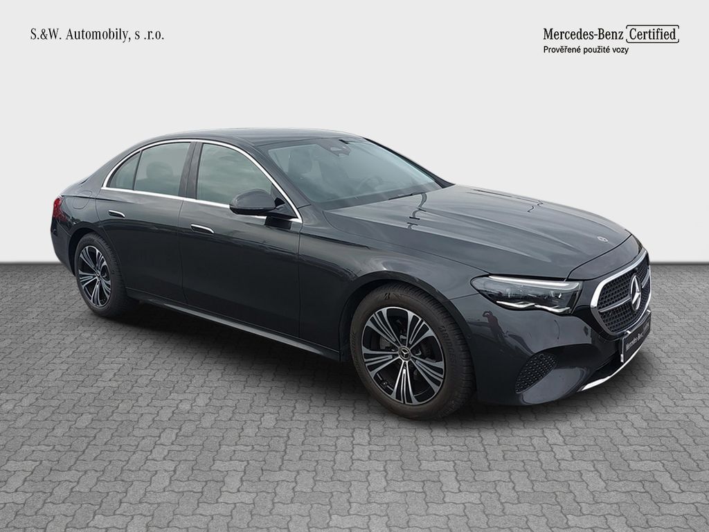 Mercedes-Benz Třídy E 7