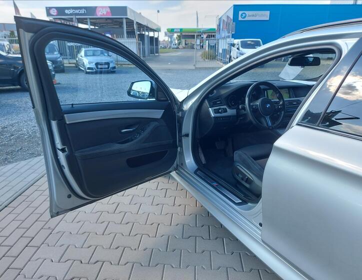 BMW Řada 5 11