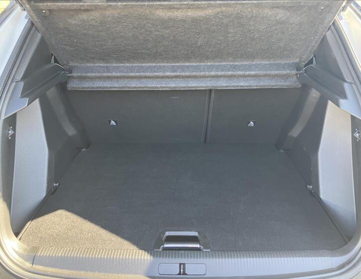 Peugeot 2008 25