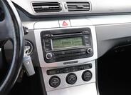 Volkswagen Passat 25