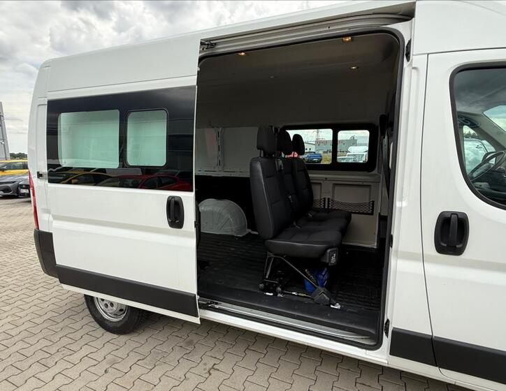 Peugeot Boxer 12
