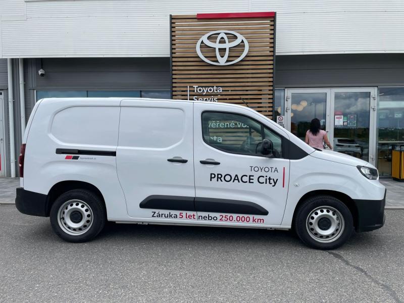 Toyota ProAce City