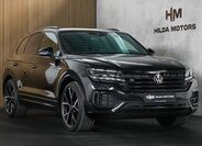 Volkswagen Touareg 1