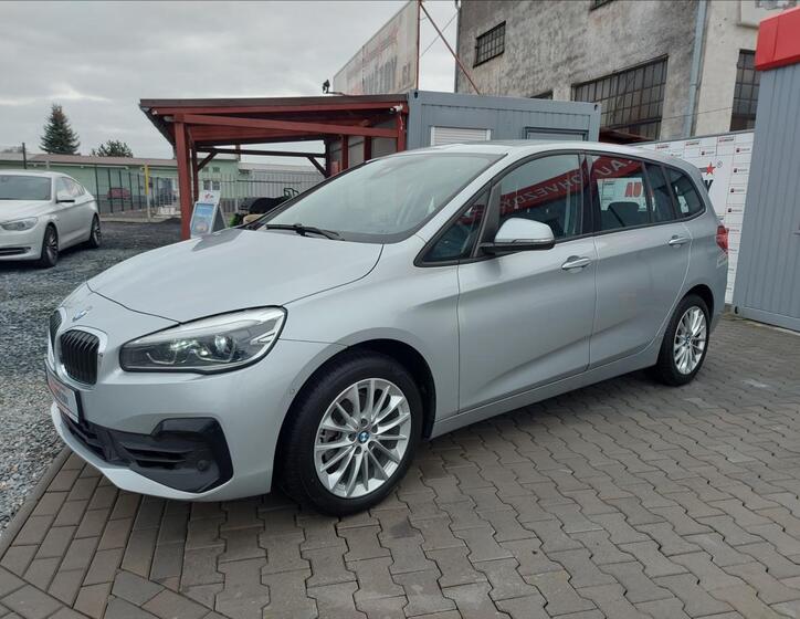 BMW Řada 2 5