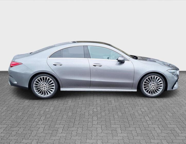 Mercedes-Benz CLA 6