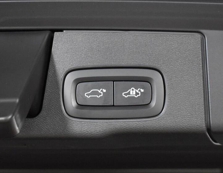 Volvo XC60 11