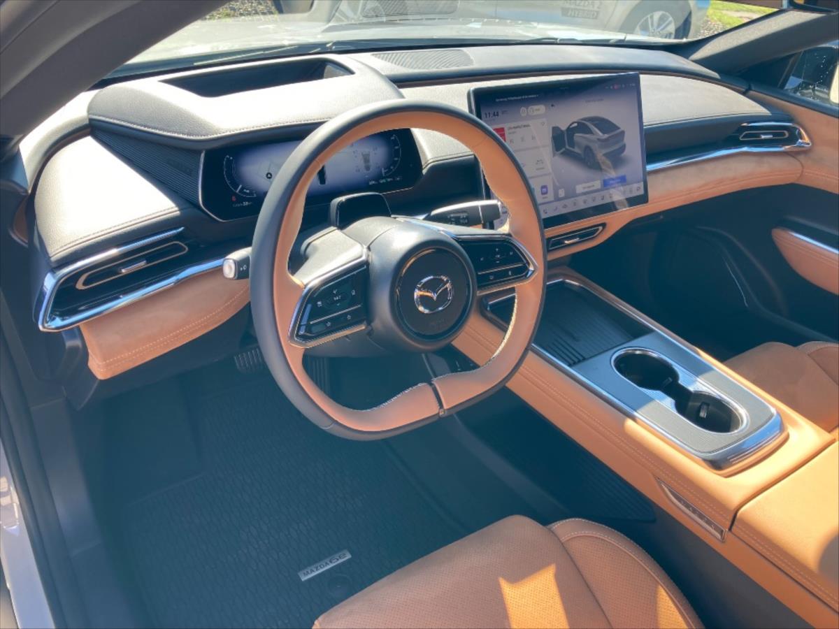 Mazda 6e
