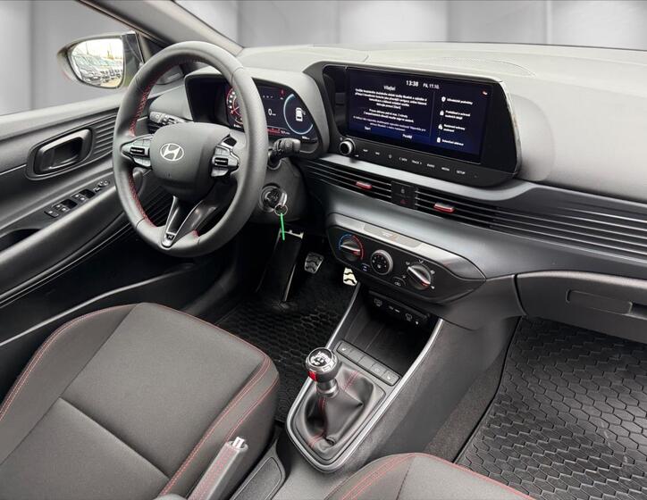 Hyundai i20 21