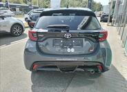 Toyota Yaris 6