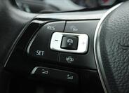 Volkswagen Golf 15