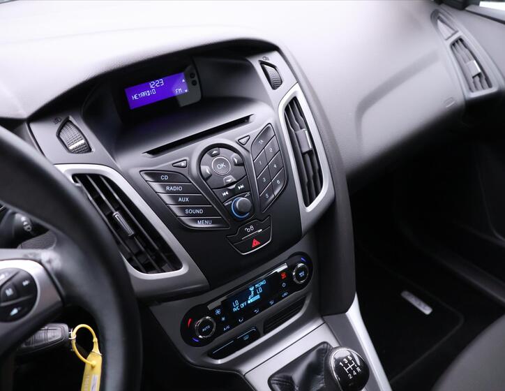 Ford Focus 21