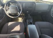 Jeep Cherokee 12