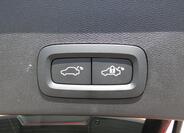 Volvo XC40 22
