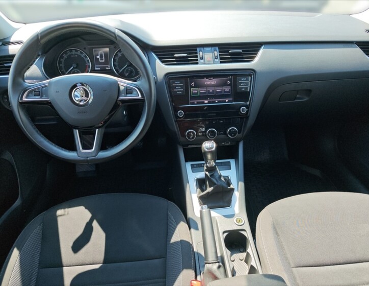 Škoda Octavia 8