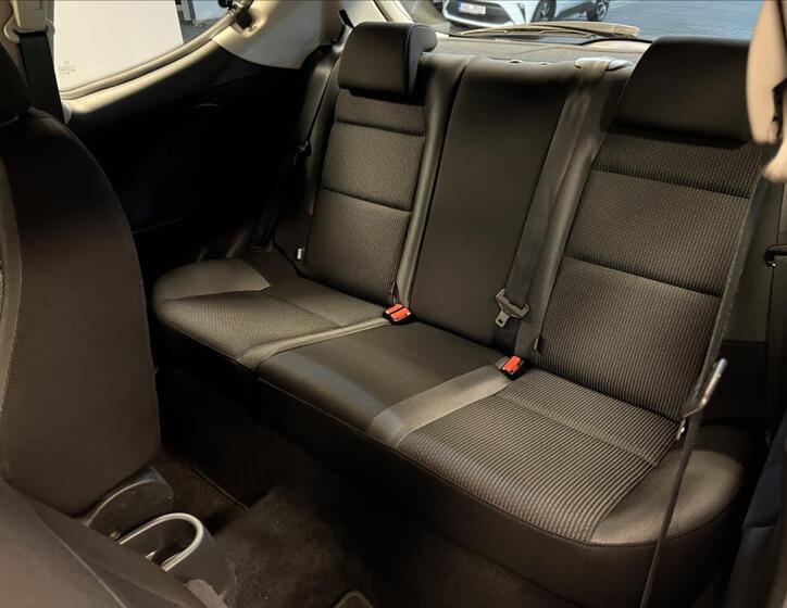 Peugeot 207 9