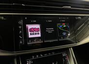 Audi Q8 11