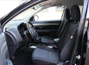 Mitsubishi Outlander 12
