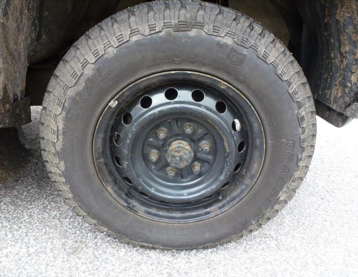 Mitsubishi L200 38