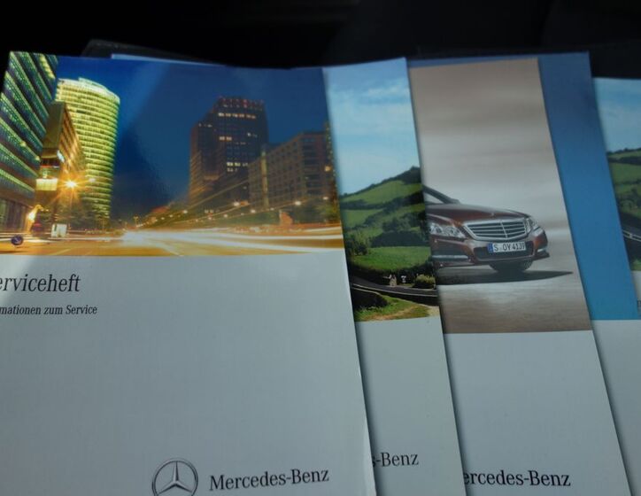 Mercedes-Benz Třídy E 28