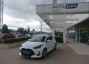 Toyota Yaris 1